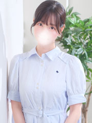 美人でおっとりでFカップの三拍子